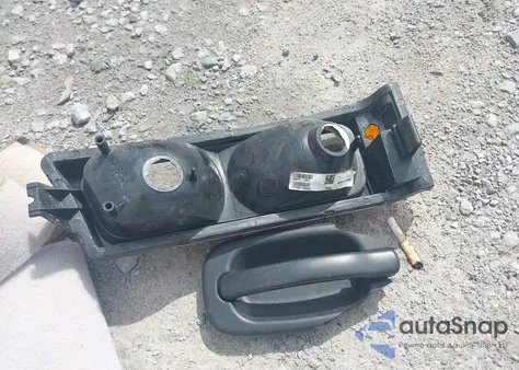 2004 Chevrolet Avalanche 1500 z USA, uszkodzony, nr VIN 3GNEK12T04G161390